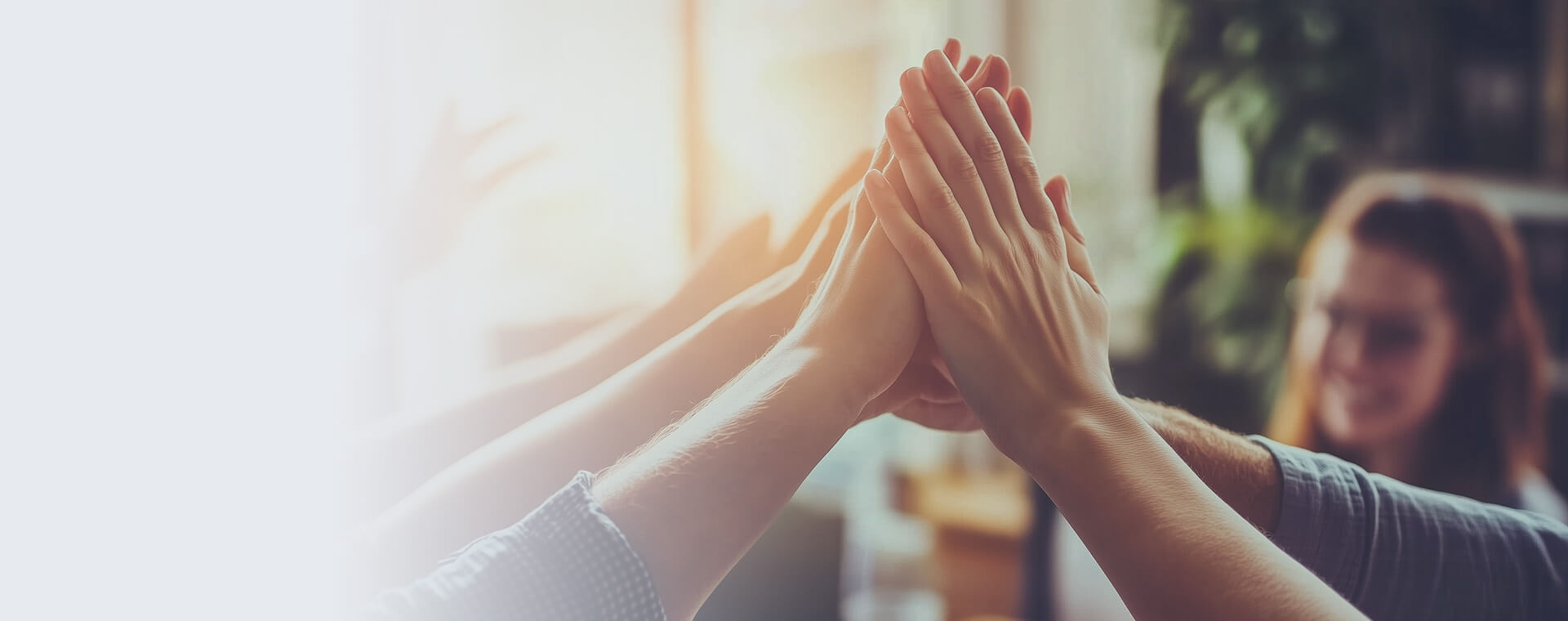 ���ڷǷ�����